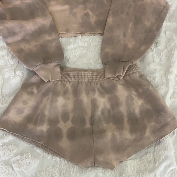 Tie dye two piece set - Picture 3 of 3